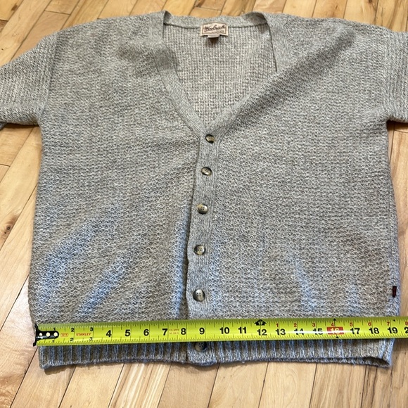 Vintage 90s Woolrich Cardigan - Picture 8 of 8